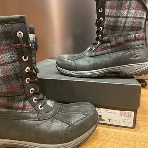Men’s Ugg snow boots